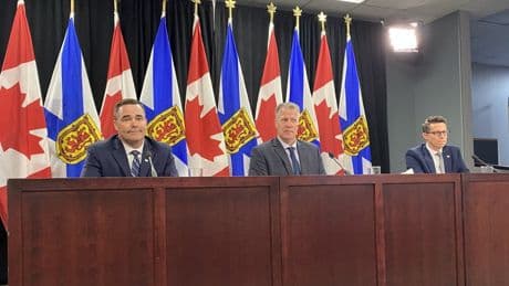 Nova Scotia to lift licensing moratorium for buyers and processors in seafood sector