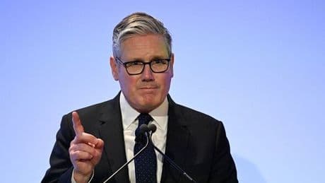 POLL: Should Keir Starmer resign if he makes another u-turn?