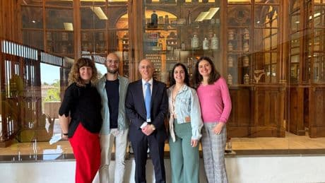 La microbiota intestinal es "clave" en la relación entre la obesidad y el cáncer de colon, según un estudio