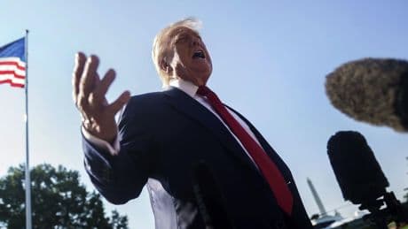 "Abuelito", "fracasado", "vigila tus palabras": Trump y el halcón de Putin se enzarzan en público en pleno ultimátum sobre Ucrania