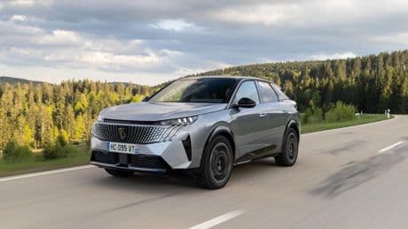 Llegan las versiones Dual Motor para los Peugeot 3008 y 5008 eléctricos