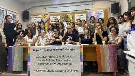 İstanbul Onur Yürüyüşü'nde yaşanan hak ihlallerine dair açıklama: Çıplak arama dayatıldı