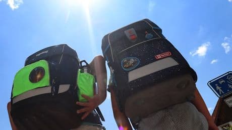 Baden-Württemberg plant Verbot von Elterntaxis vor Schulen