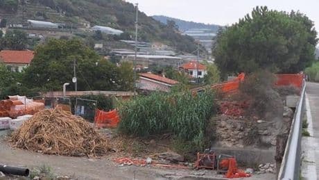 In ritardo il bypass ciclabile fra Arma e Riva. Torna l’ipotesi dello stop temporaneo