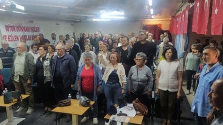 Denizler Dikili'de anıldı: "Tam bağımsız ve demokratik Türkiye şiarı bize yol gösteriyor”