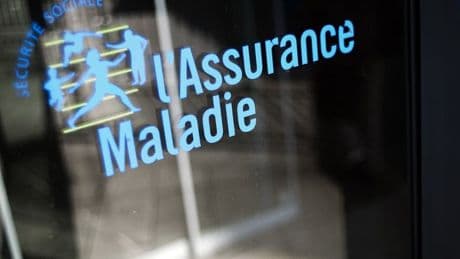 Le gouvernement veut toujours doubler les franchises médicales sans passer par la loi: le conseil de la Cnam réclame la suppression de ce projet