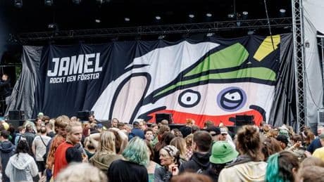 Streit um Festival: Rocken gegen Rechts - nach viel Streit Vorhang auf in Jamel
