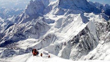 İngiliz dağcılardan oluşan 'Xenon' isimli grup, Everest'in zirvesine ulaştı