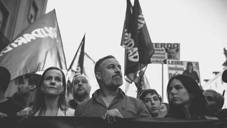 Si Vox insiste en la moción de censura, es para que siga Sánchez