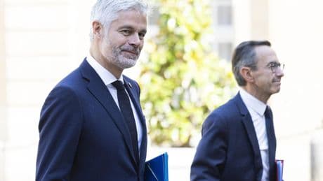 Présidence des LR : la droite se cherche un chef et un chemin
