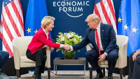 Trump acepta retrasar la imposición de aranceles del 50% a la Unión Europea hasta el 9 de julio