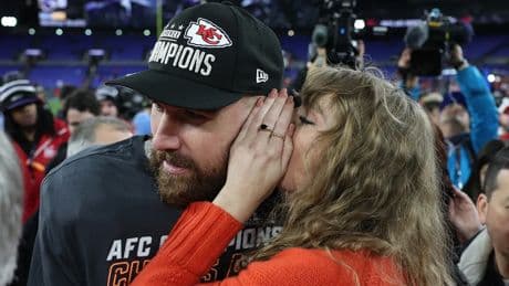 Taylor Swift'in nişanlısı Travis Kelce kimdir?
