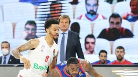 Anadolu Efes, Alman basketbolcu Nick Weiler-Babb'ı kadrosuna kattı