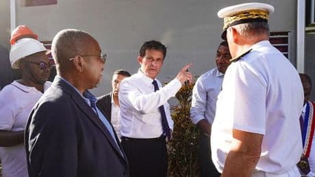 Projet de loi pour la refondation de Mayotte : le gouvernement durcit le droit au séjour