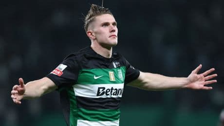 Viktor Gyokeres: Arsenal advancing in talks with Sporting over statement striker transfer