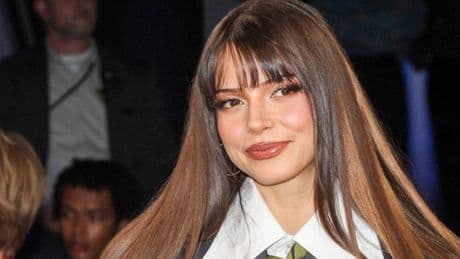 Traumschiff-Dreh: Nina Chuba berichtet über absurde Erlebnisse