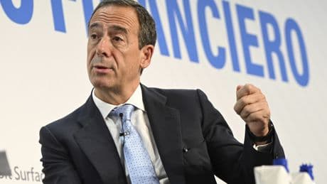 CaixaBank toma el mando del crédito a las grandes empresas