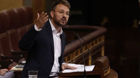 Compromís busca ilegalizar a Vox utilizando la Ley de Partidos