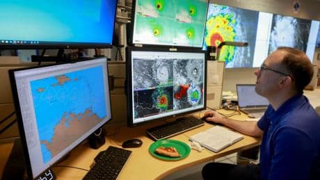NOAA Predicts Active Hurricane Season, How Does Social Media Fit In