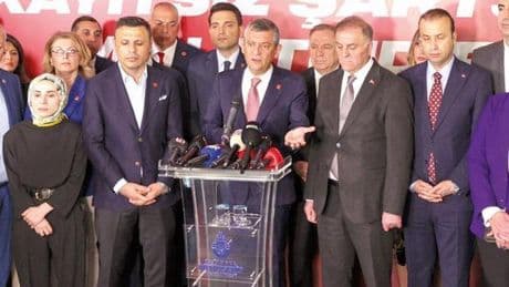 CHP Lideri Özgür Özel: ‘Jammer’lar bizden önce İBB’deydi