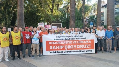 Denizli’den kayyım tepkisi: "Demokrasiye sahip çıkıyoruz"