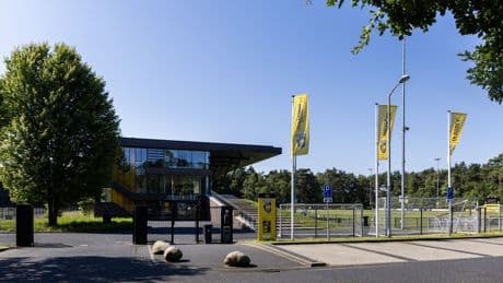 Vitesse ontslaat jeugdtrainer vanwege seksueel grensoverschrijdend gedrag