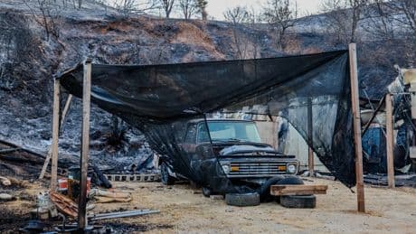 „Canyon Fire“: Hitze und Flammen in Kalifornien – Menschen auf der Flucht