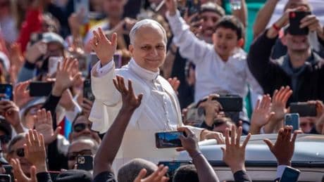 Papst Leo XIV. trifft Selenskyj – und erinnert an Leid in Gaza, Myanmar und der Ukraine