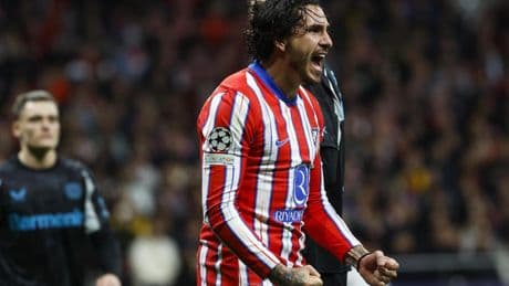 Giménez, entre el "orgullo" del Atlético y la incertidumbre sobre su futuro
