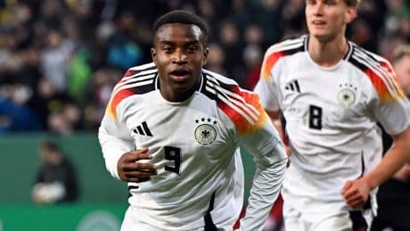 DFB-Team startet heute - Wieso ist Moukoko bei der U21-EM eigentlich nicht dabei?