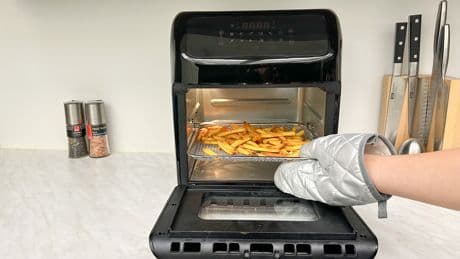 Multifunktions-Gerät mit riesigem Volumen: Stillstern Heißluftfritteuse 12 Liter im Test