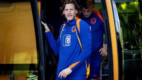 Ronald Koeman houdt Wout Weghorst in toom bij het Nederlands elftal: ’Zijn rol is bekend’