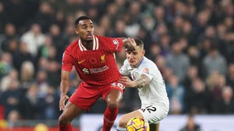 Huijsen, sin premio: Gravenberch, mejor joven de la Premier