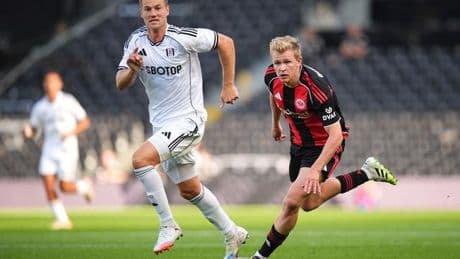 Vorbereitung: Eintracht mit Sieg und Niederlage bei Fulham