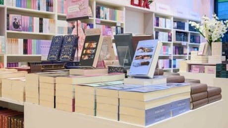 Lyx-Buchladen in Münster: Wie das Lesezimmer einer Fee, die zu Ikea geht