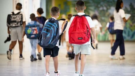 Un homme avec un râteau pris pour un homme armé: une école confinée pendant près d'une heure en Isère