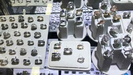 Seven men charged over largest jewellery heist in U.S. history