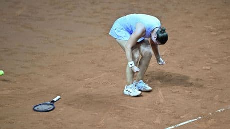Damen-Tennis in Stuttgart: Drei Stunden Kampf: Niemeier gewinnt Duell mit Siegemund