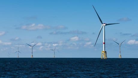 Trump planea bloquear dos proyectos eólicos de Iberdrola frente a las costas de Massachusetts