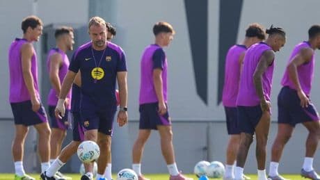 El Barça inicia la defensa del título pendiente de las inscripciones