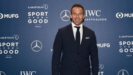 Del Piero ilusiona a la afición de la Juve: "Desde hoy, podéis llamarme míster"