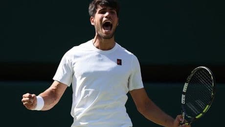 Alcaraz se coloca a un paso del triplete