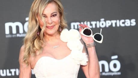 Ana Obregón desvela la 'pillada' que puso fin a su relación con Alessandro Lecquio