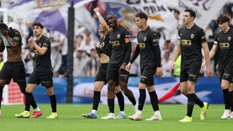 Valencia en movimiento: posibles refuerzos y salidas que sacuden el club