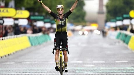 Tour de France: Van Aert jubelt zum Schluss! Lipowitz auf Podium