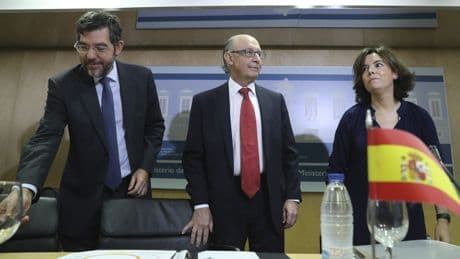 Alberto Nadal debe irse