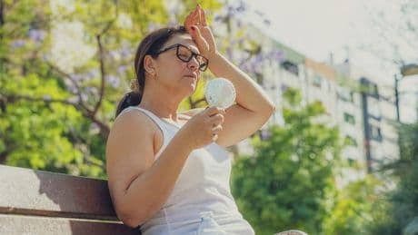 Hitzewelle im Kopf: Wie hohe Temperaturen unsere Psyche beeinflussen