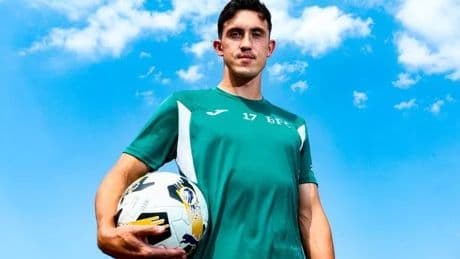 Jamie McGrath reveals Hibs set-piece secret as deadball specialist leaves Rocky Bushiri seeing stars