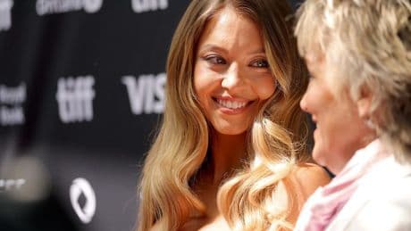 Toronto Film Festival: Sydney Sweeney Boxes Free Of Her Jeans-Ad Thing