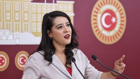 EMEP’li Karaca’dan Bakan Işıkhan’a soru önergesi: “Sendikal faaliyetler sürgünle cezalandırılıyor”